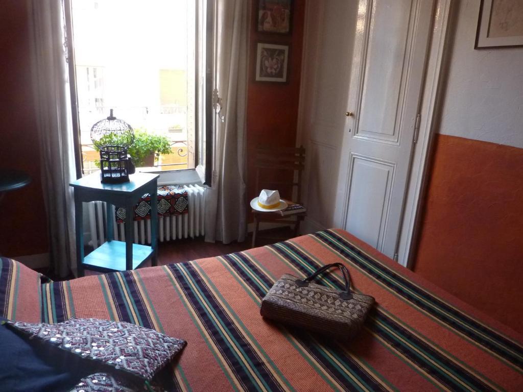 Hotel Central Annecy Phòng bức ảnh